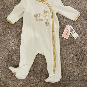 JUICY COUTURE. NWT Footie